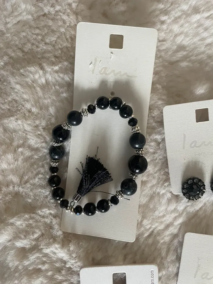 Lot de 4 bijoux IAM neufs - photo numéro 2