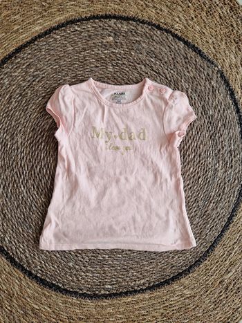 Joli tee-shirt manches courtes Kiabi taille 9 mois