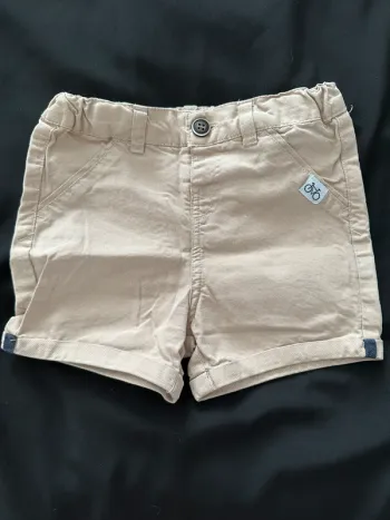 Short beige