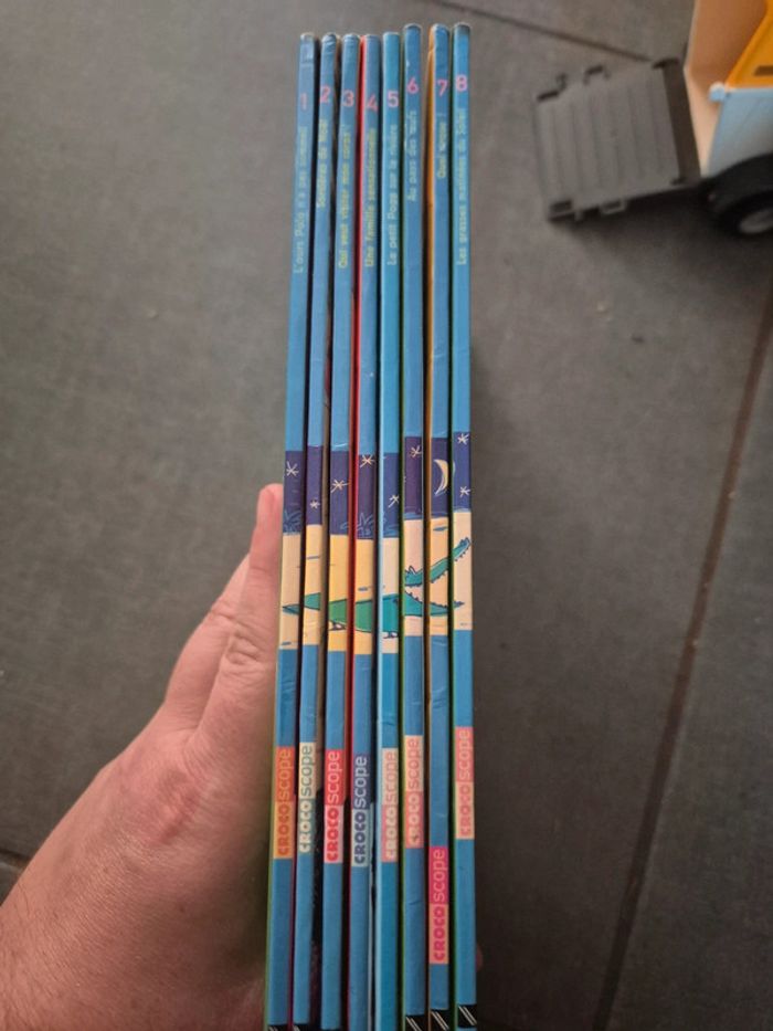 Collection de 8 livres de la série crocoscope - photo numéro 2