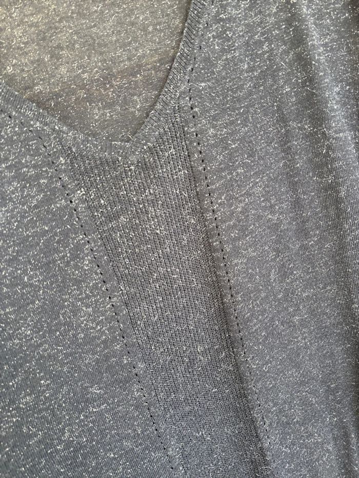 Pull bleu marine à paillettes - photo numéro 3