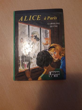 Bibliothèque verte Alice à paris