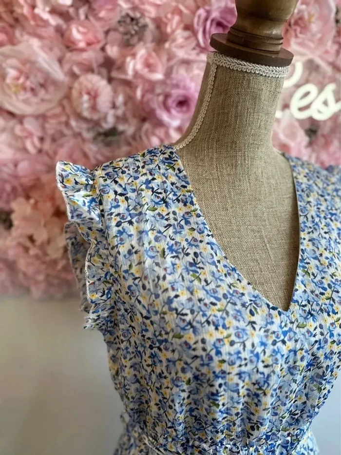 Robe midi à la coupe fluide et aux motifs floraux bleus, taille 36/38 - Elissa boutique - photo numéro 7