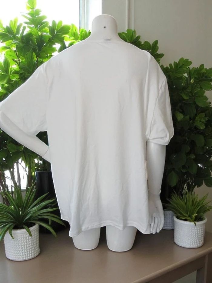 T shirt femme 52 - photo numéro 4