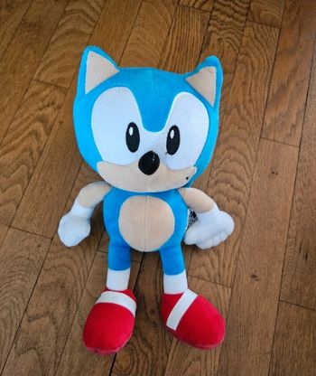 Peluche sonic