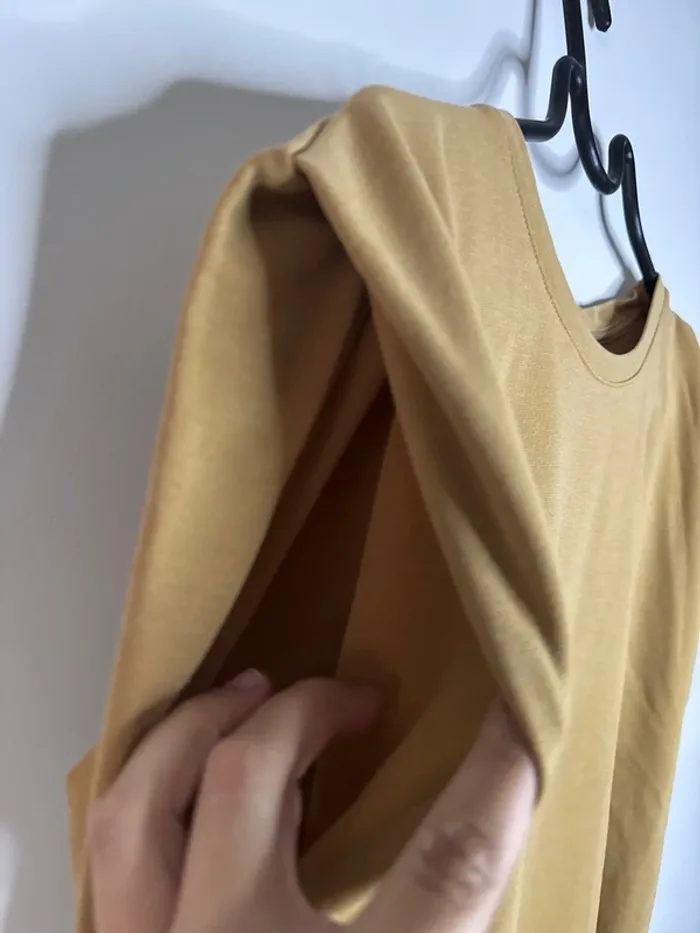 👚 T-shirt sans manche - camel - taille M - Gemo - très bon état - photo numéro 5