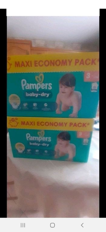 272 couches Pampers Baby Dry Taille 3