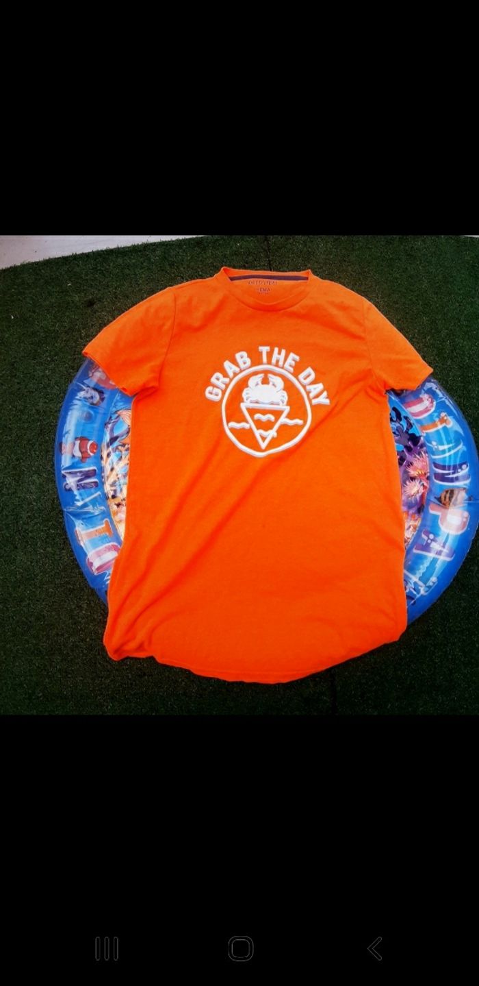 Tee shirt