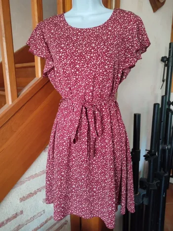 Robe rouge légère Shein