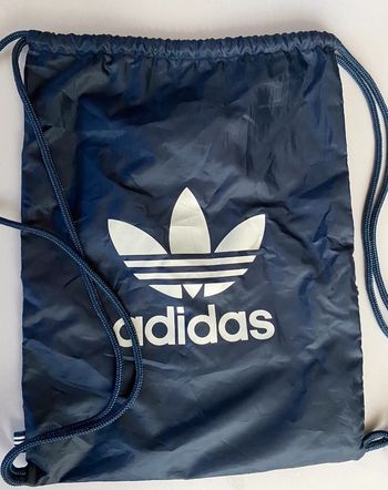 Sac à dos#adidas#proche du neuf