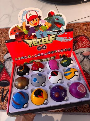 Coffret 12 pokeball pokemon