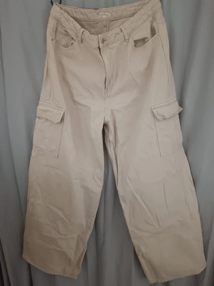 Chic & Confort : Pantalon Wide Leg Beige Taille 46