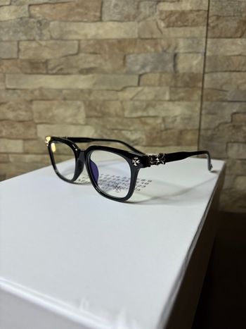 Lunettes Chrome Hearts