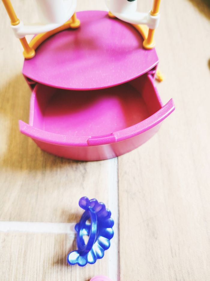 👸Playmobil Salon de beauté coiffeur Princesses figurines/personnages et divers accessoires - photo numéro 5