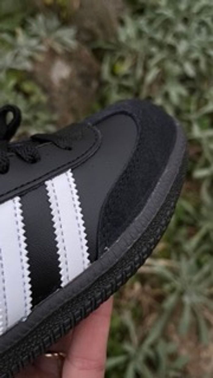 Adidas Samba – Noires – Taille 34 - photo numéro 4