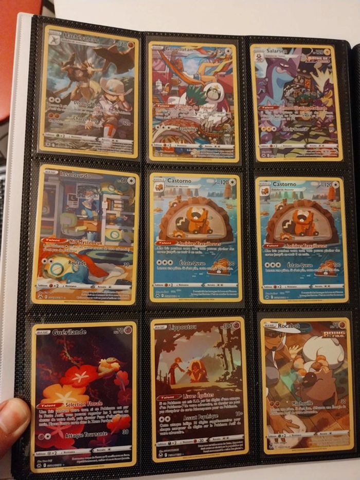 Cartes pokemon gold, GG, TG, full art, V, ultra rare, dracaufeu, rainbow, etc - photo numéro 3