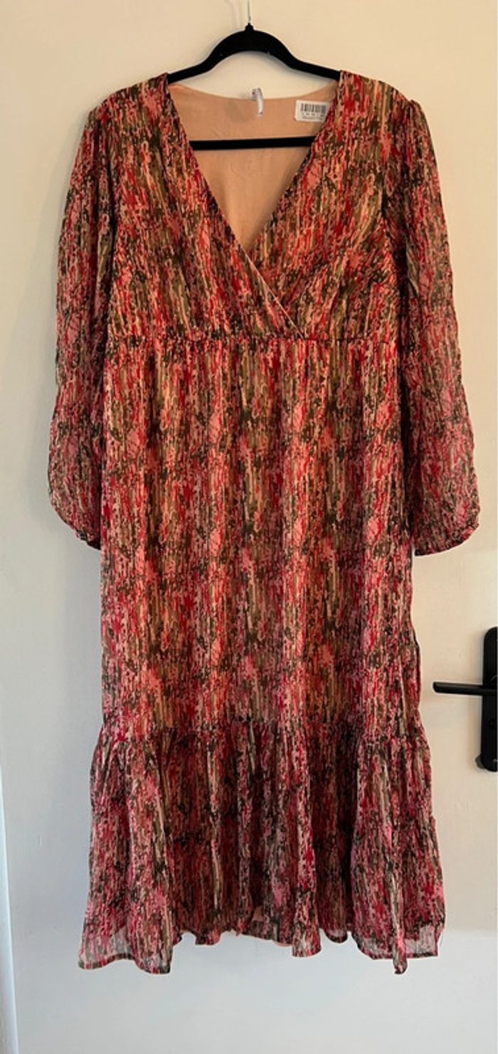 Robe longue blanche porte