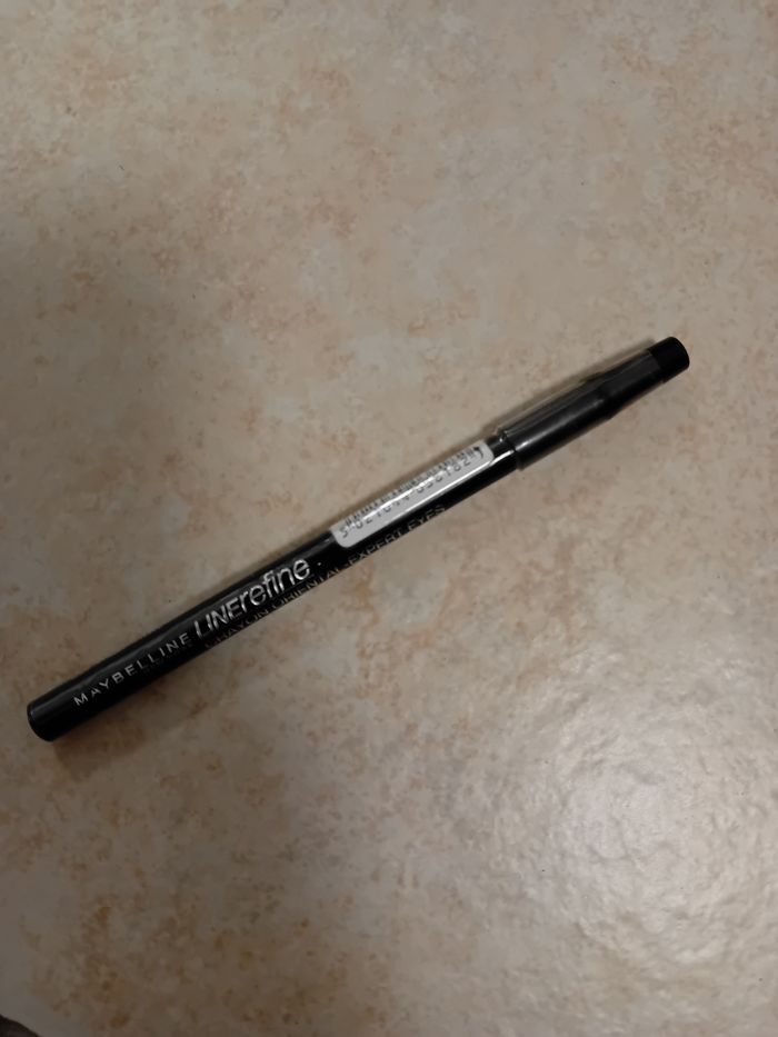 Crayon noir Maybelline