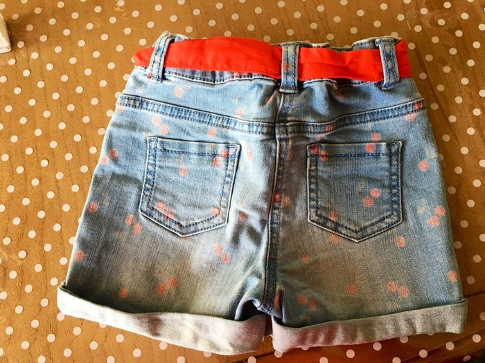Short kiabi 24 mois