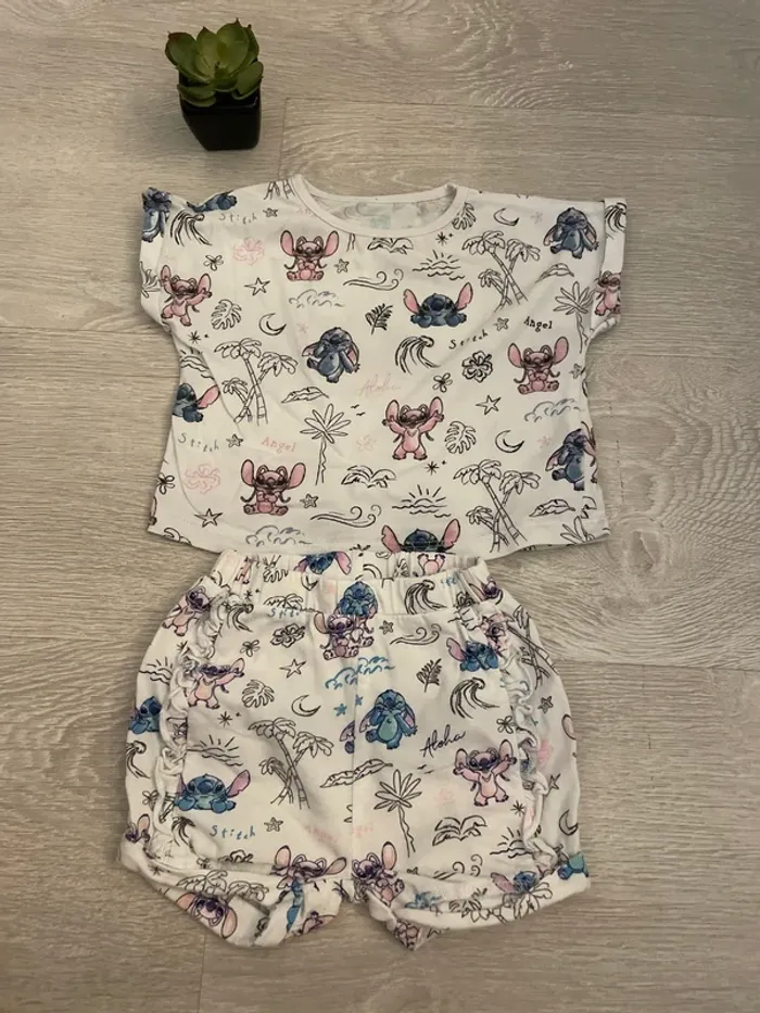 Ensemble Disney baby stitch