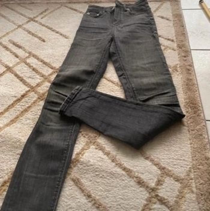 Jeans Zara femme - photo numéro 3