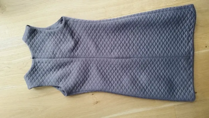 Robe cinoche taille 40 - photo numéro 2