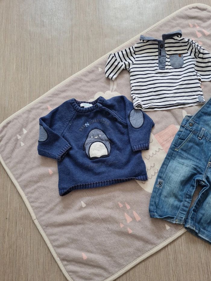 Salopette et polo 3 mois et pull obaibi 6 mois - photo numéro 2