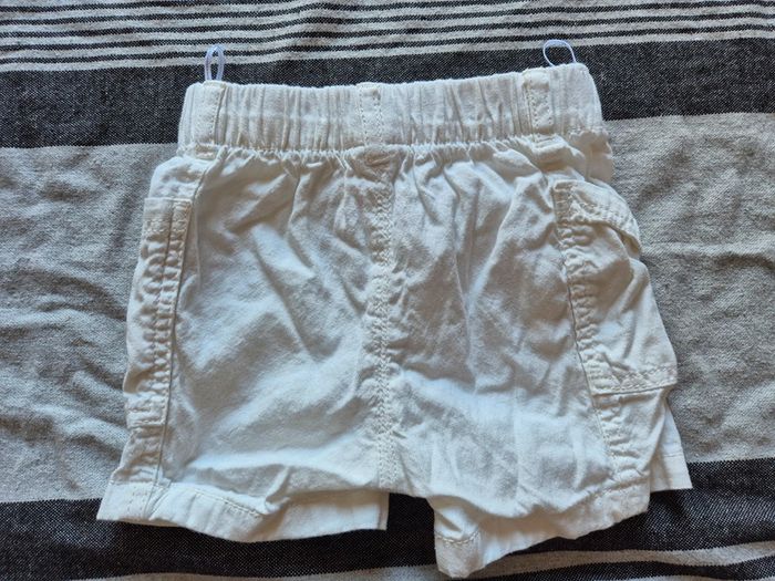 Lot de 2 shorts C&A - photo numéro 3