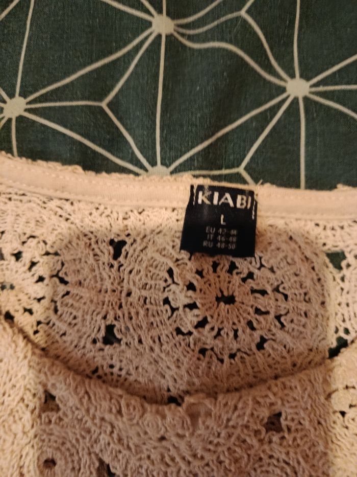 Top en crochet - photo numéro 2