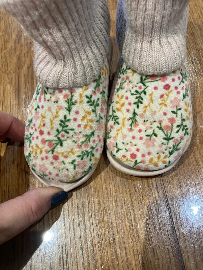 Chaussons a fleurs - photo numéro 6