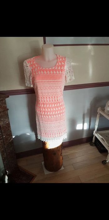 Robe été  38/40 dentelle macramé