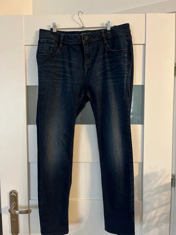 Jean 42