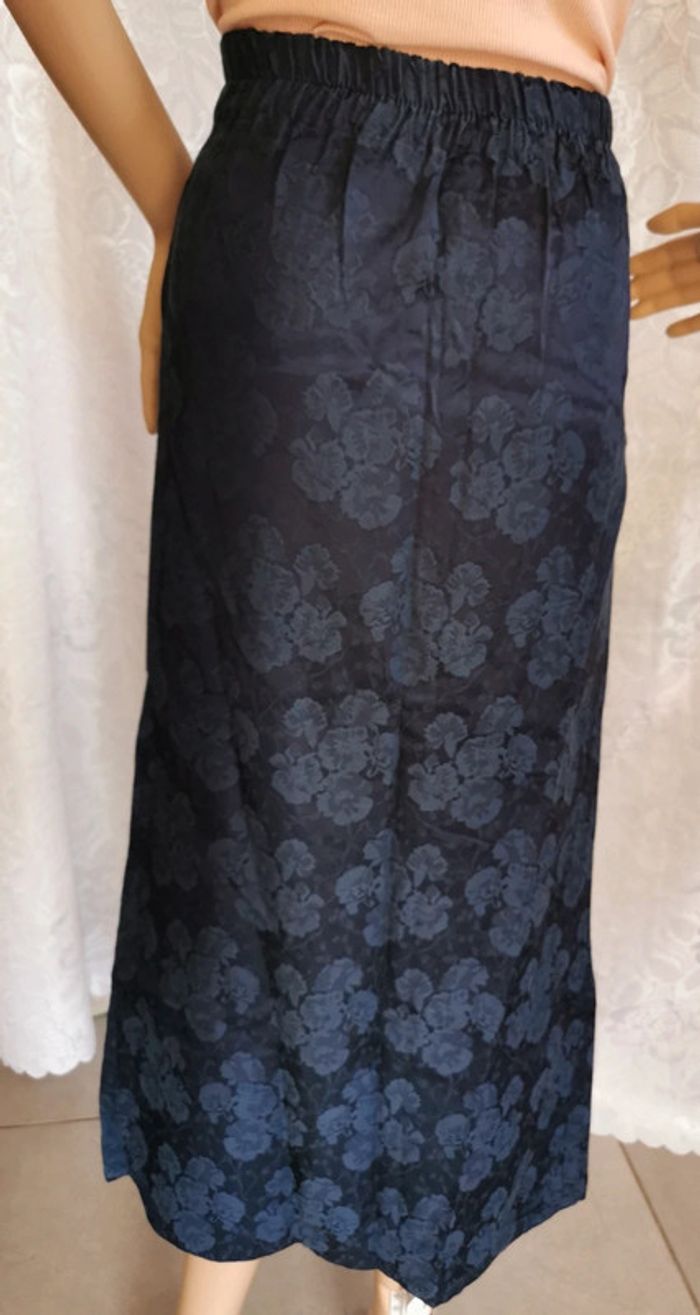 Jupe. Bleue . Taille 36 - photo numéro 3