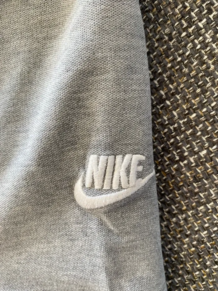 Polo Nike Gris XXL – Look Casual & Sport – Très Bon État - photo numéro 2