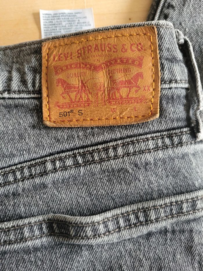 Levis 501 W 27 L 30 - photo numéro 5