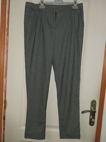 Pantalon à pinces pied de poule gris/noir bas revers