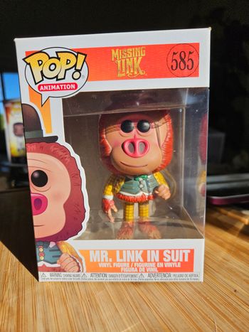 Funko Pop Mr. Link in Suit