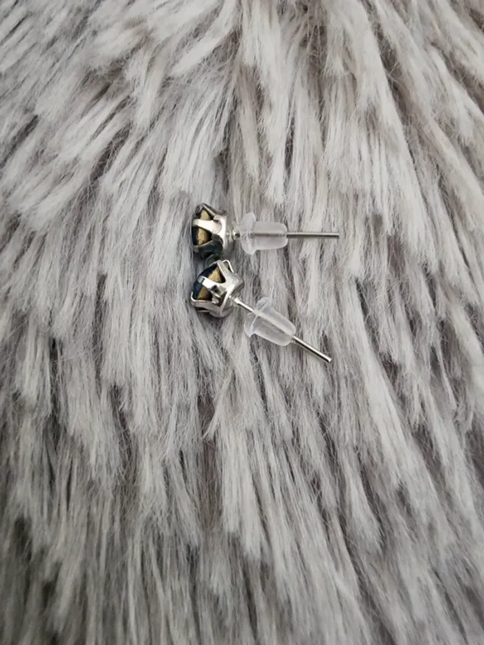 💎Boucles d’oreilles pierre Zirconium Blanches 💎 - photo numéro 2
