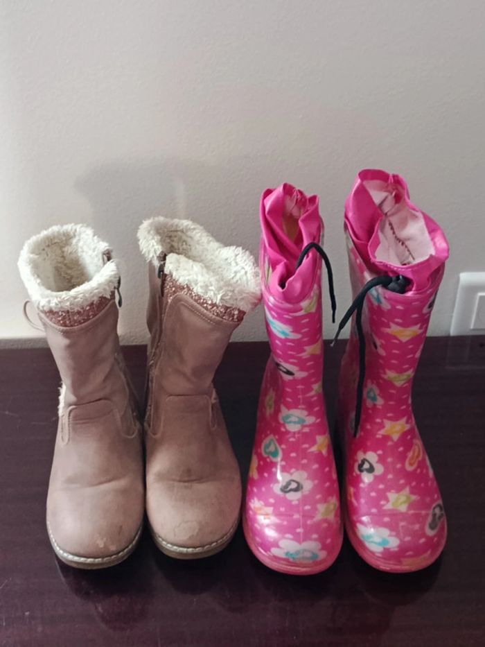 2 paires de bottines taille 28/29