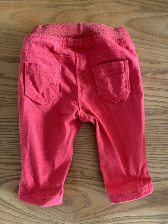Pantalon 3 mois - photo numéro 2