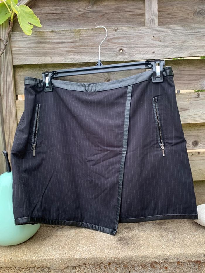 Jupe semi porte-feuille petite rayures de Promod taille 42