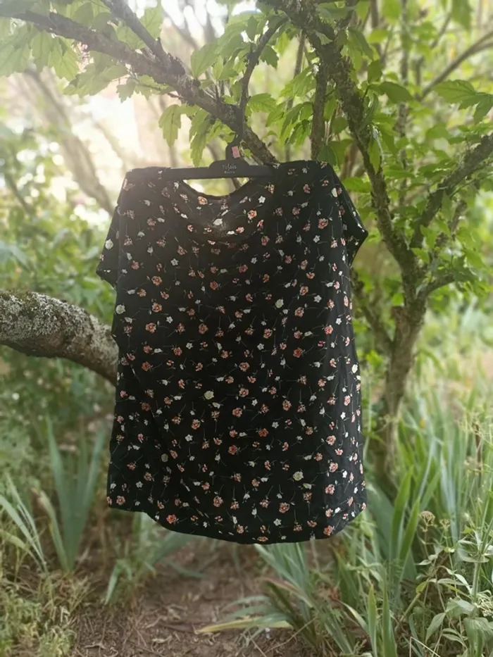T-shirt fleurie
