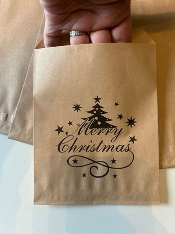 Lot de 10 sacs en papier kraft sur le thème de Noël - photo numéro 2