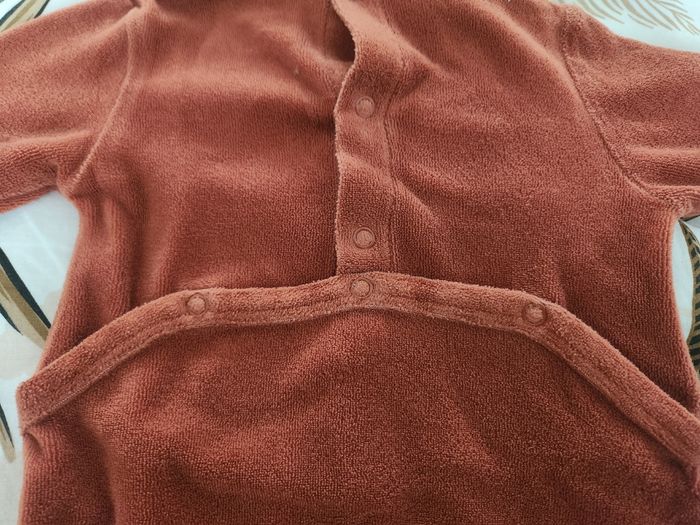 Pyjama 3 mois - photo numéro 3