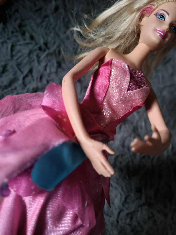 Lot 3 poupées Barbie (danseuse et fée) - photo numéro 5