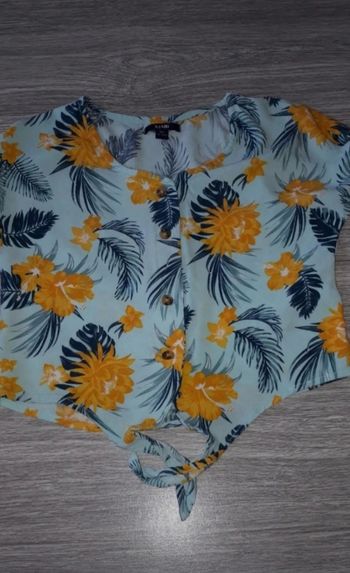 a vendre t shirt kiabi.taille 10ans