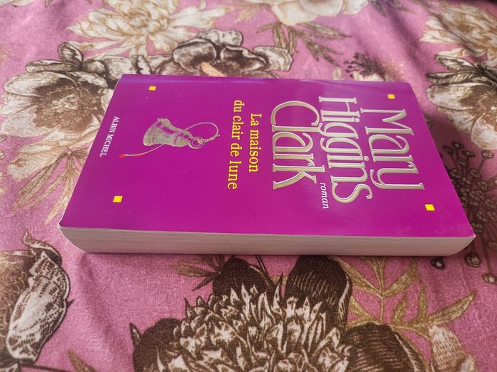 Livre 📖   la maison du clair de lune 🌙 - photo numéro 4
