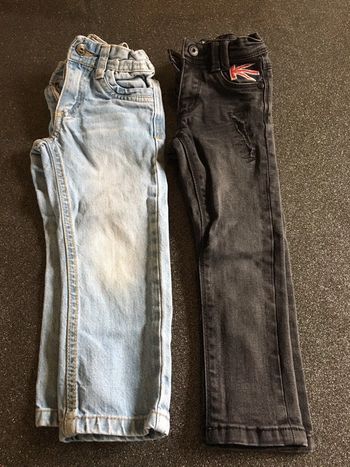 Lot 2 jeans