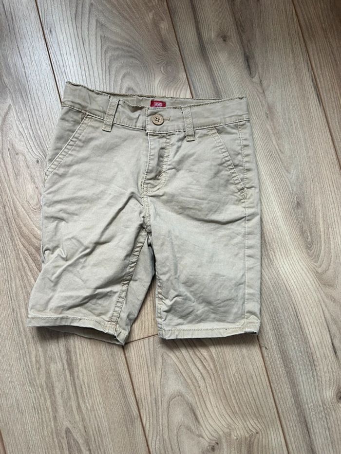 Short chino