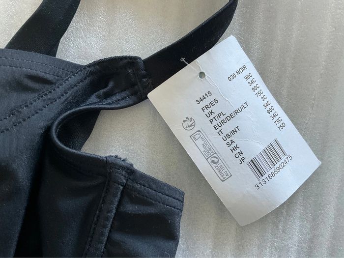 Haut maillot noir Bestform neuf - photo numéro 3